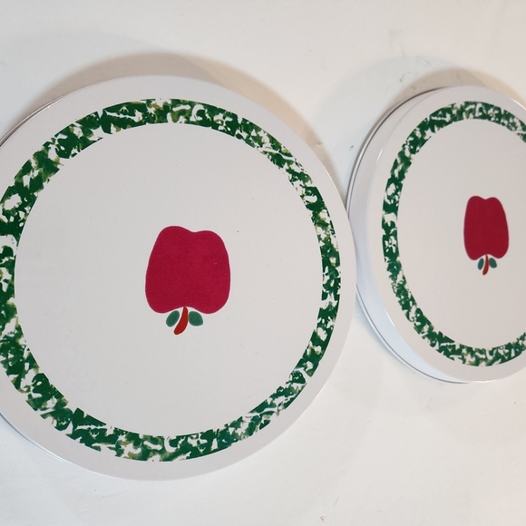Stove Top Burner Covers (4) Red Apple on White Background with Green Trim - Picture 7 of 8